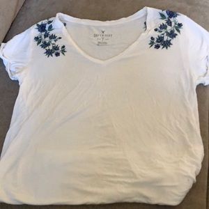 American Eagle shirt